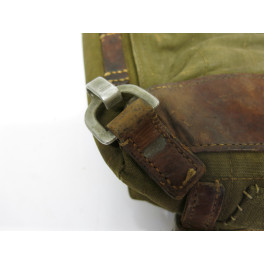 Sac a dos poil de vache Allemand daté 1938   ref  1030