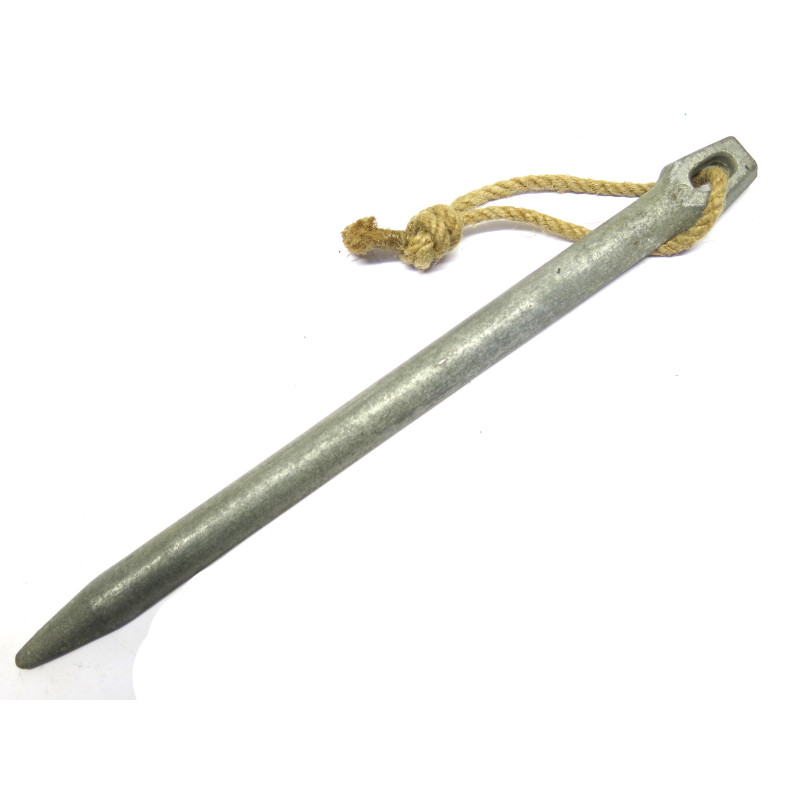 Piquet de tente Allemand aluminium daté  1939 ref 77