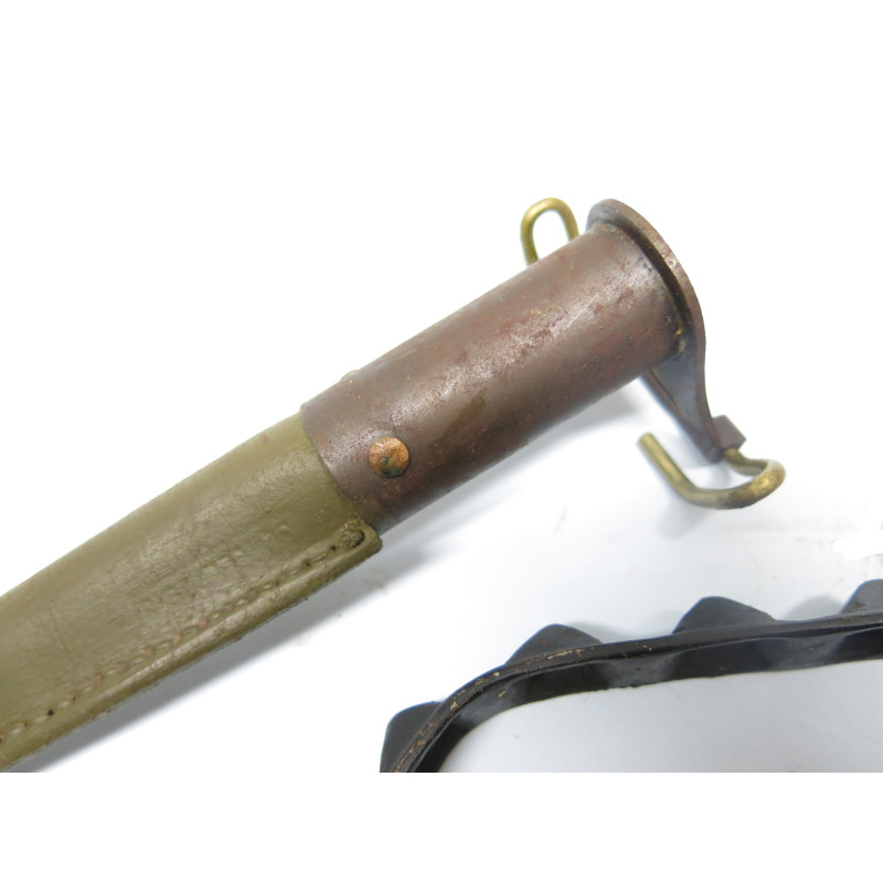 Poignard trench US 1917 lame triangulaire original 1917 ref 556 Poignard trench US 1917 lame triangulaire original 1917 ref 556