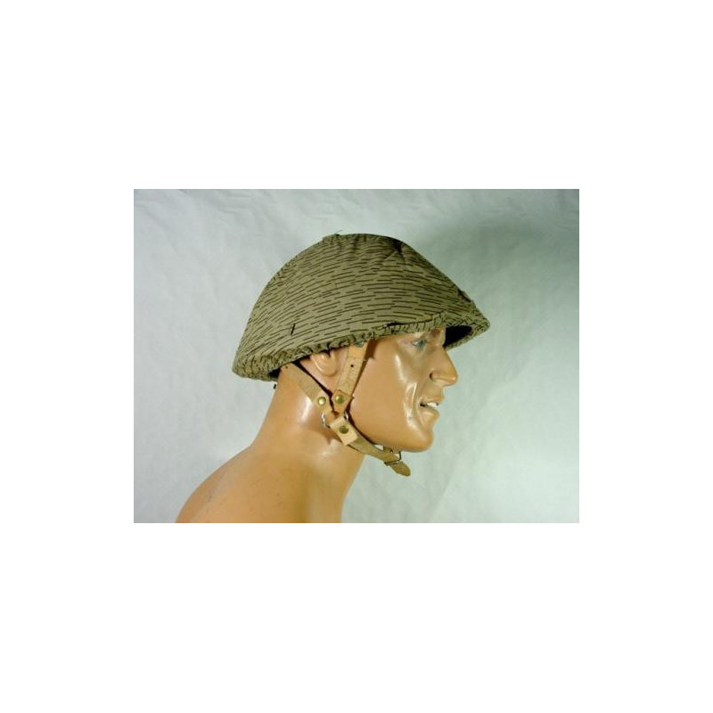 Casque est Allemand Casque est Allemand