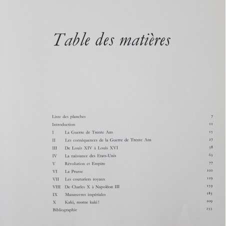 Livre Trois siècles d'uniformes militaires de John Mollo