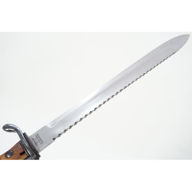 Baïonnette Mauser G98 à dent de scie avec fourreau métal Baïonnette Mauser G98 à dent de scie avec fourreau métal