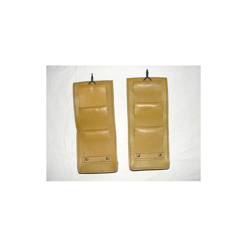 Paire de Porte chargeur cuir Mat 49