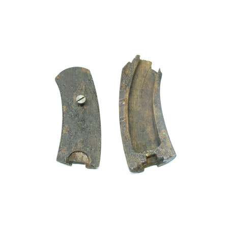 Paire de plaquettes de crosse originale revolver 1892 ref 263