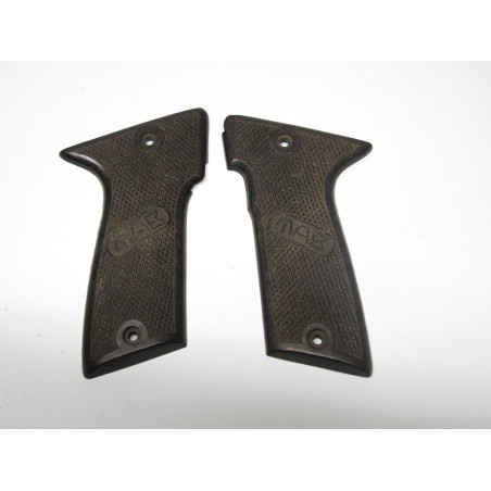 Paire  de plaquettes  pistolet Mab E 