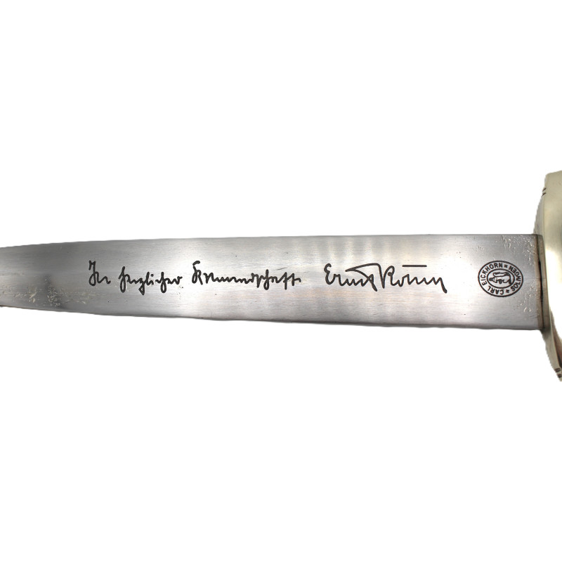 Coffret de présentation et sa dague d'honneur SA 1933 dédicacée