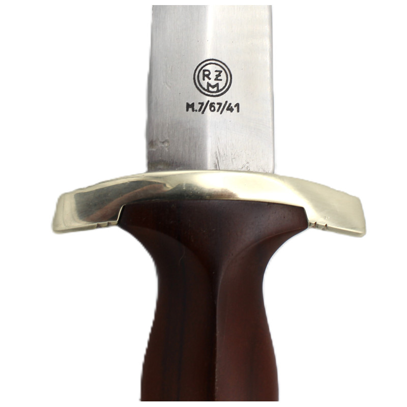 Coffret de présentation et sa dague d'honneur SA 1941 RZM