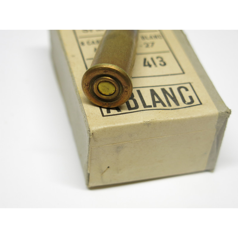 Boite avec 8 cartouches Lebel a blanc balle bois 1938 categorie C 