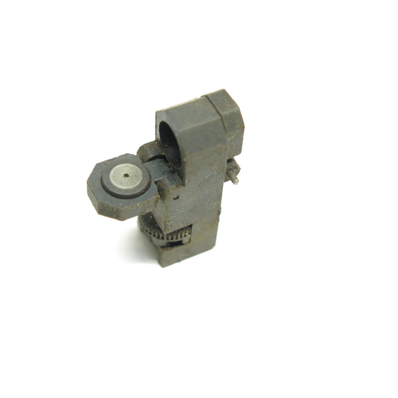 oeilleton Famas avec support ref 100