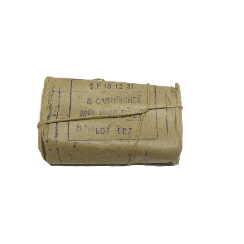 Boite pleine de 8 mm Lebel ref  85   categorie C   box 216